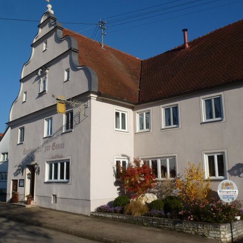 haus-im-herbst